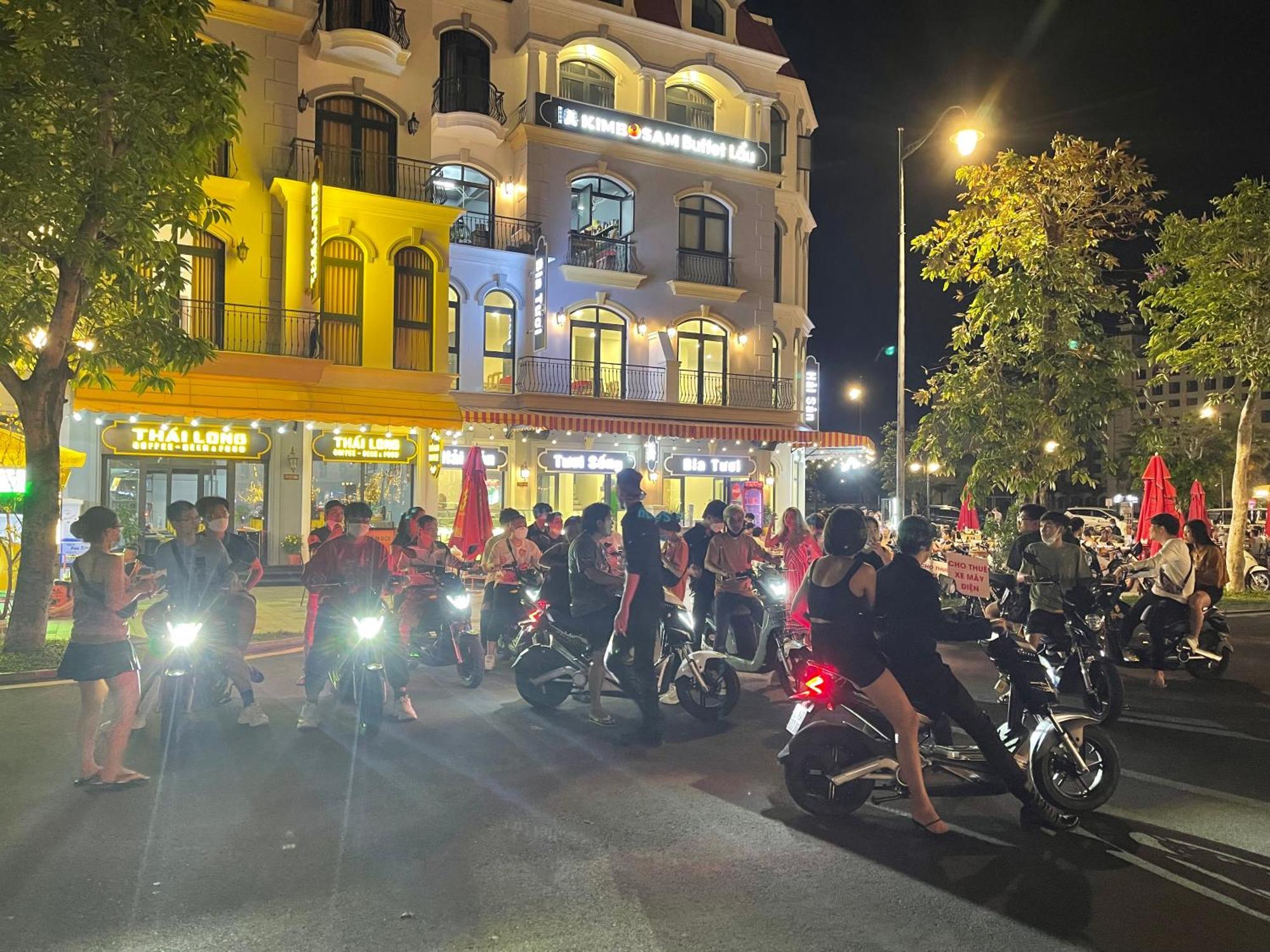 Thai Long Hotel Grand World Phu Quoc Buitenkant foto