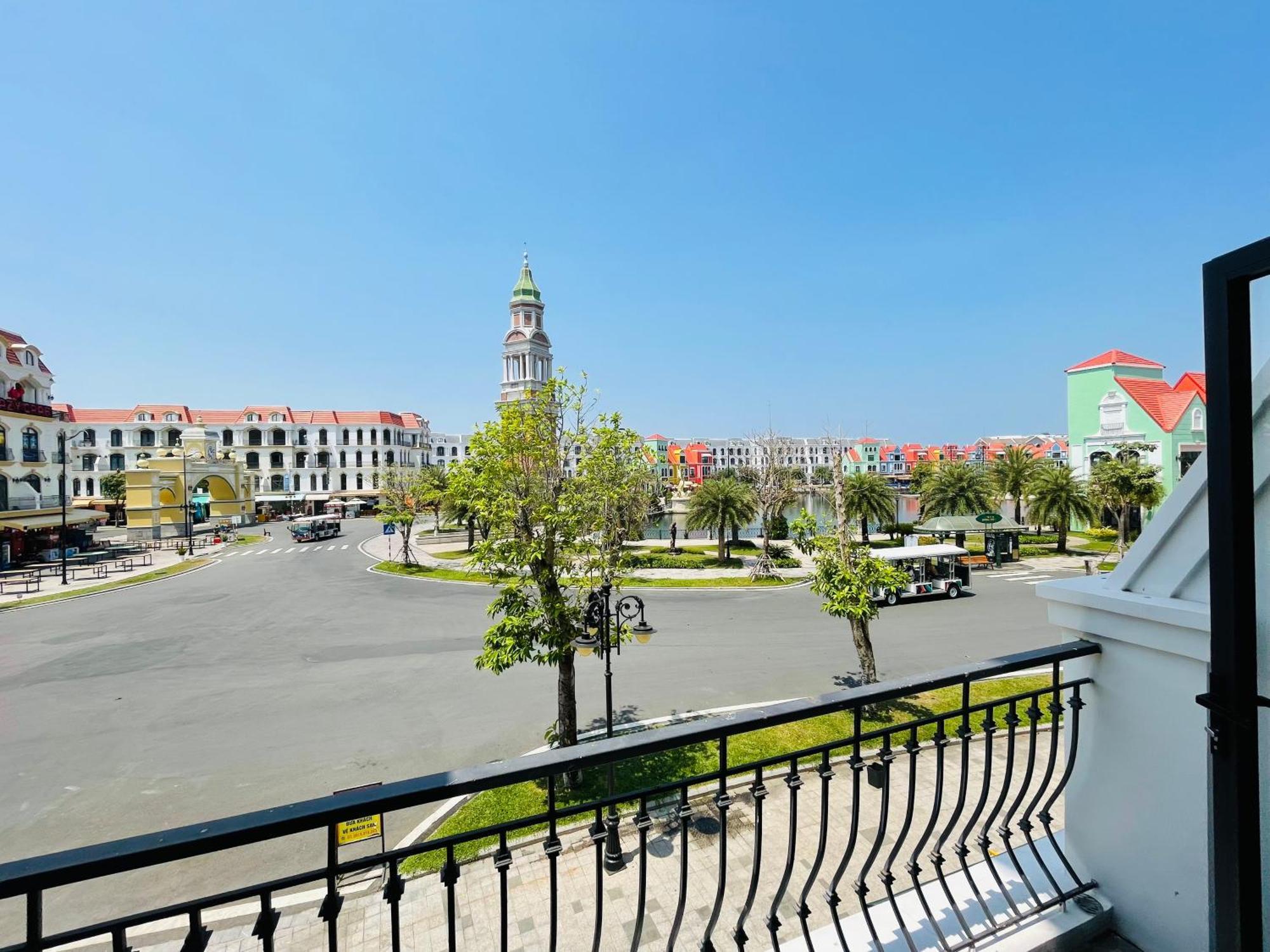 Thai Long Hotel Grand World Phu Quoc Buitenkant foto